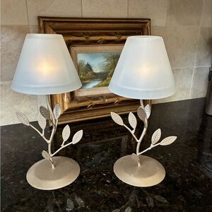 Elegant Leaf Design Table Lamps with Frosted White Shades 11.5”tall